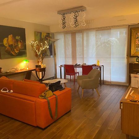 Appartement Monseigneur Vannes Eksteriør bilde