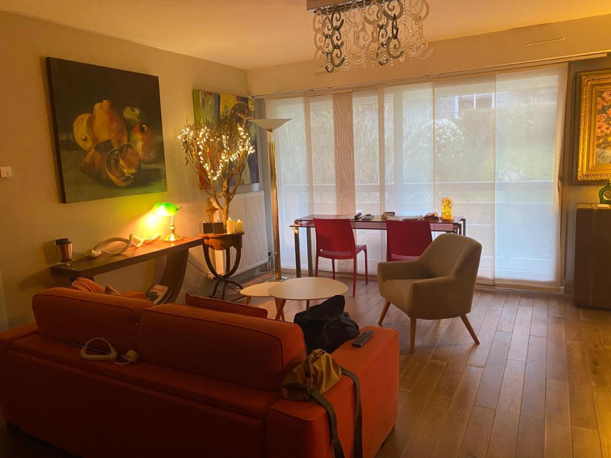 Appartement Monseigneur Vannes Eksteriør bilde
